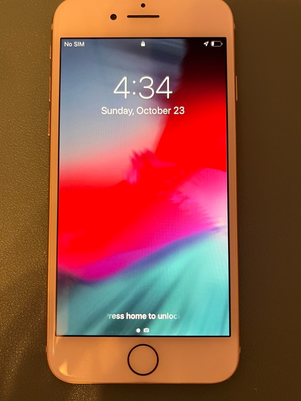 Apple iPhone Rose Gold Front-Facing Display